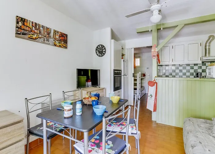 Village 2 By Interhome Appartamento Agde